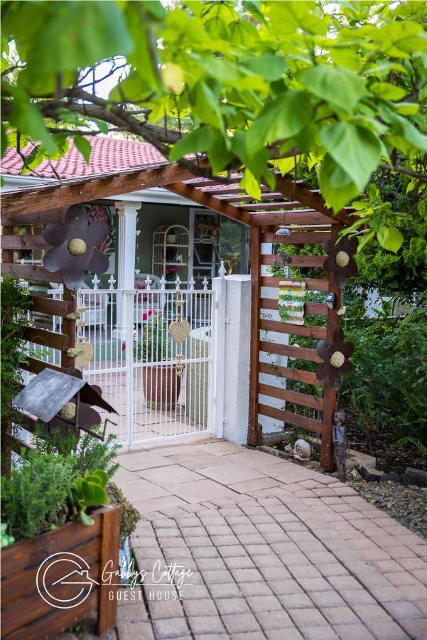 Gabbys Cottage Guesthouse بلومفونتين المظهر الخارجي الصورة